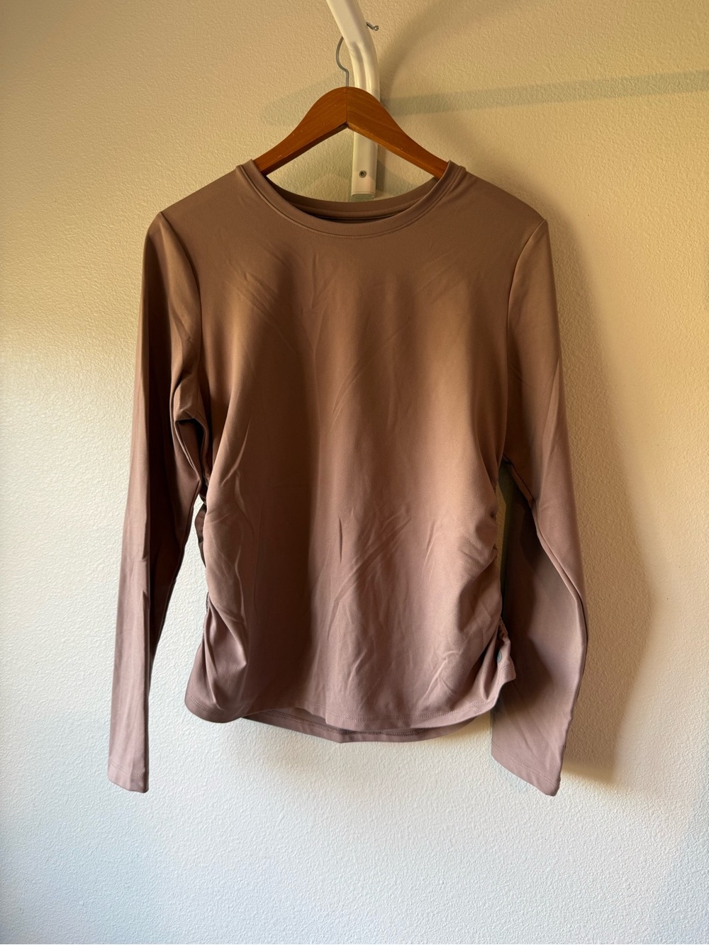 Apana Long Sleeve Women's Top - Taupe